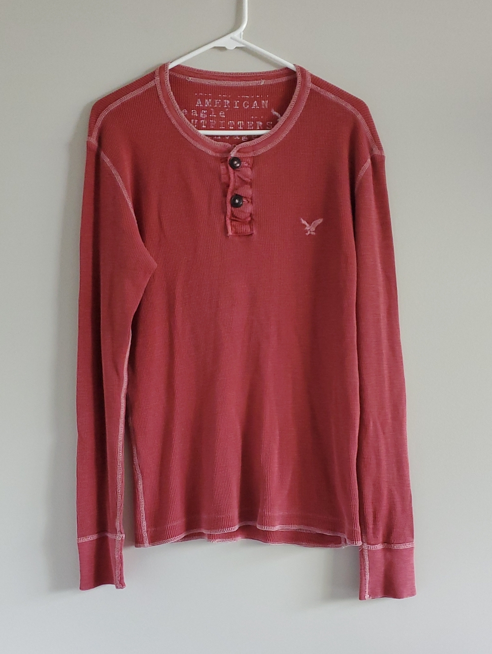American Eagle Outfitters Vintage Fit Waffle Thermal Henley Faded Red Sz S